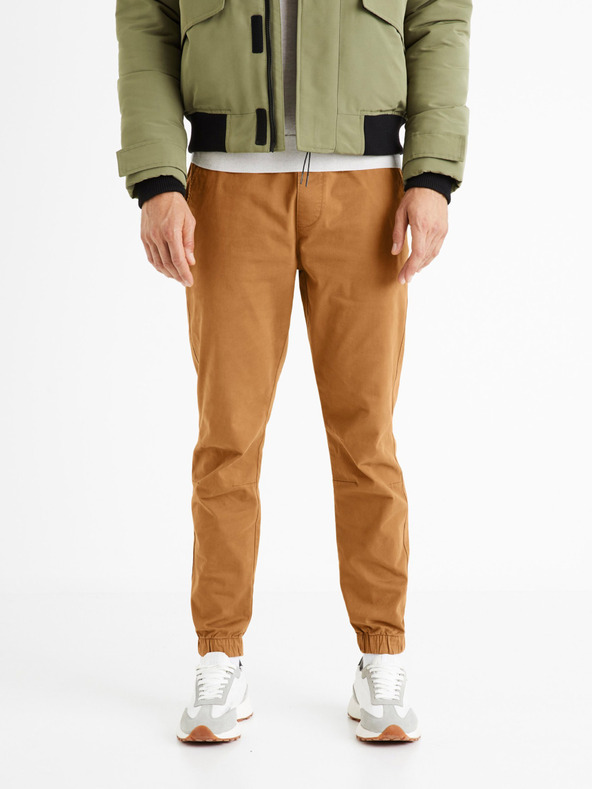 Celio Hnědé pánské kalhoty Celio Voyage