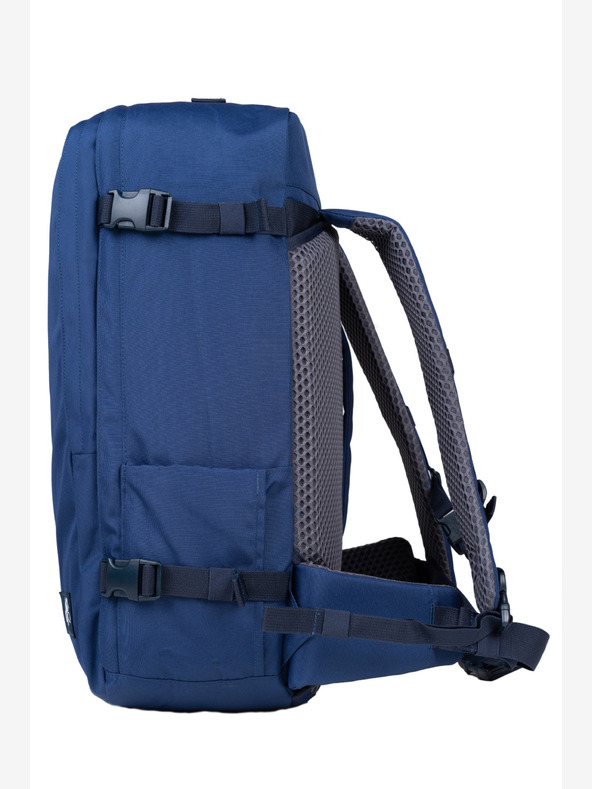 CabinZero Modrý unisex batoh CabinZero Classic Pro (42L)