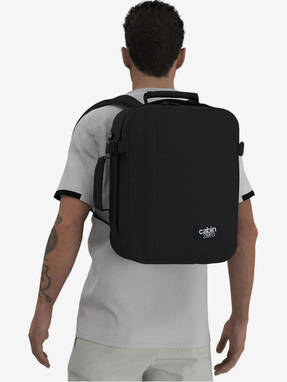 CabinZero Černý unisex batoh CabinZero Classic Tech (28L)