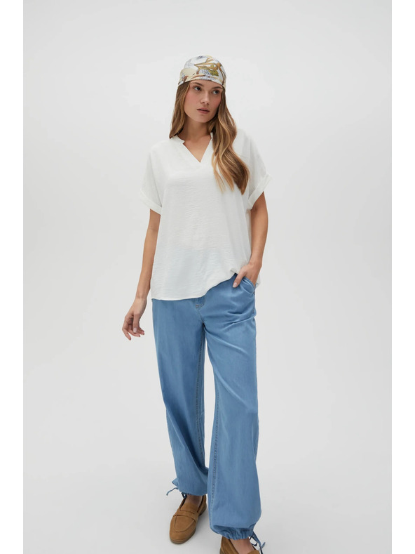 Moodo Bílá dámská košile Moodo