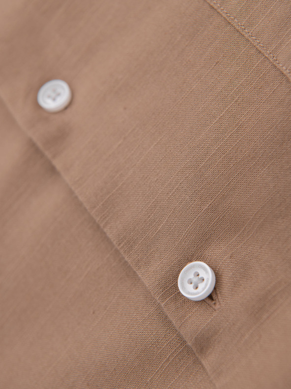 Ombre Clothing Pánská plátěná košile se stojáčkem a kapsou REGULAR FIT - světle hnědá