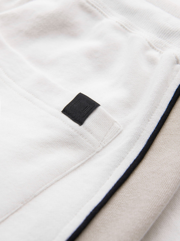 Ombre Clothing Pánské krátké teplákové kraťasy s širokými pruhy - bílé