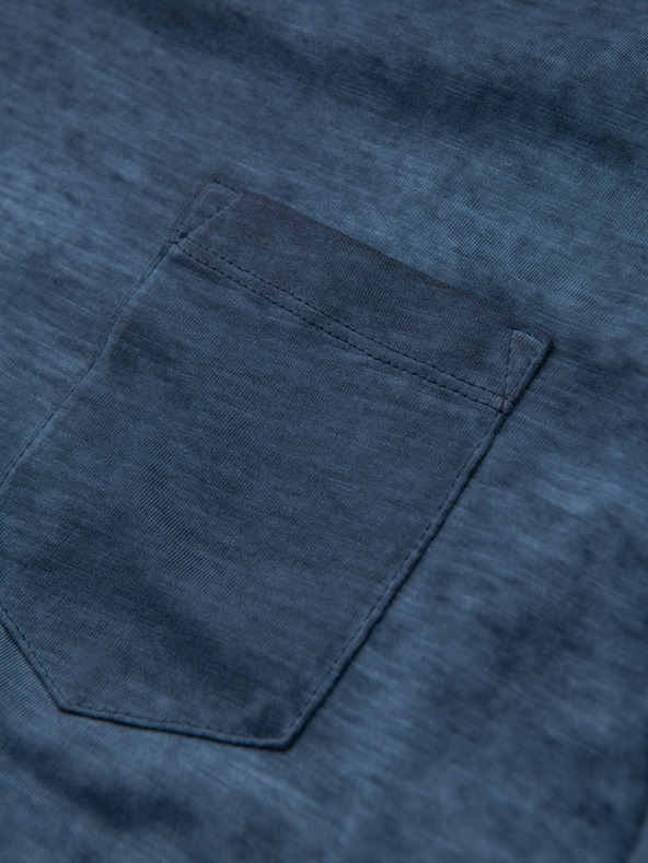 Ombre Clothing Pánské bavlněné tričko s výstřihem do V a sepraným efektem - tmavě modré
