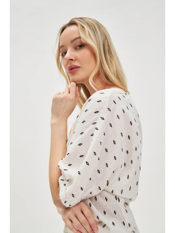 Moodo Bílá vzorovaná halenka