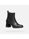 Geox Černá dámská kotníková obuv Geox Walk Pleasure 55