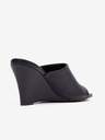 Karl Lagerfeld Černé dámské kožené pantofle KARL LAGERFELD Rialto Open Toe Mule