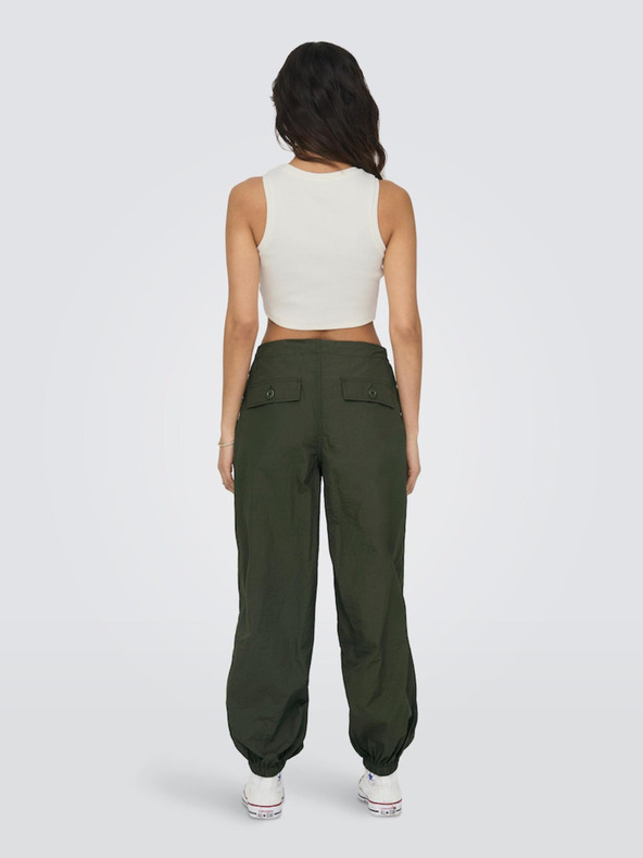 ONLY Bílé dámské crop top tílko ONLY Vilma