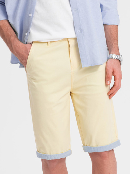 Ombre Clothing Žluté pánské chino kraťasy s džínovým lemem Ombre Clothing