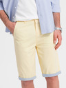 Ombre Clothing Žluté pánské chino kraťasy s džínovým lemem Ombre Clothing