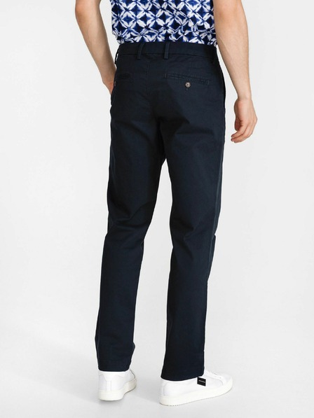 GAP Kalhoty essential khaki straight fit GapFlex GAP