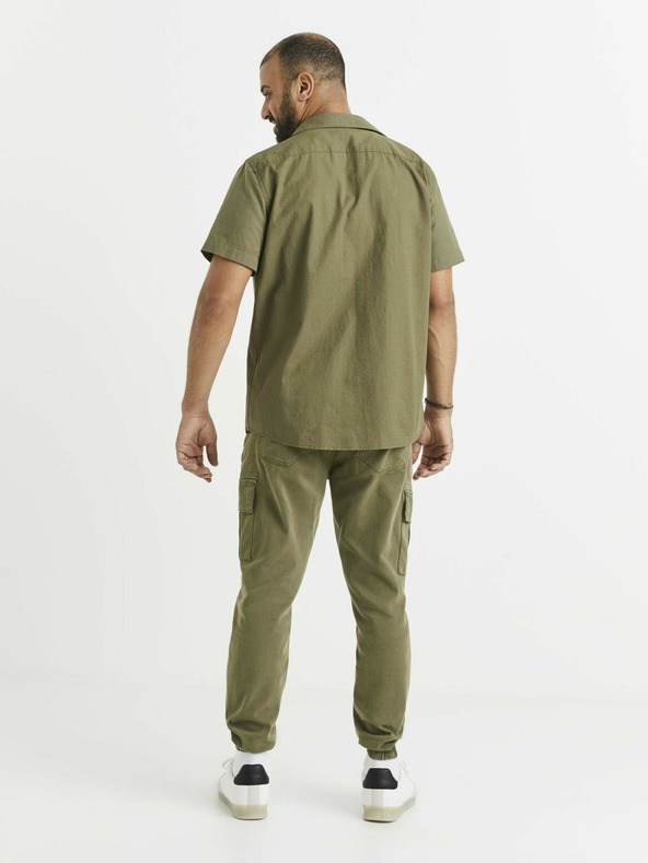 Celio Khaki pánská košile s kapsami Celio