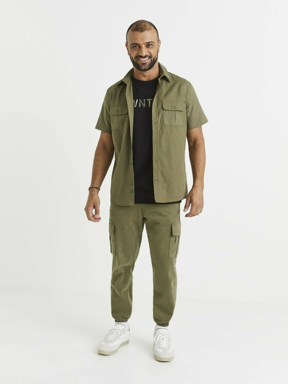 Celio Khaki pánská košile s kapsami Celio