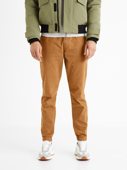 Celio Hnědé pánské kalhoty Celio Voyage