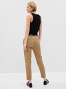 GAP Kalhoty Downtown Khakis GAP