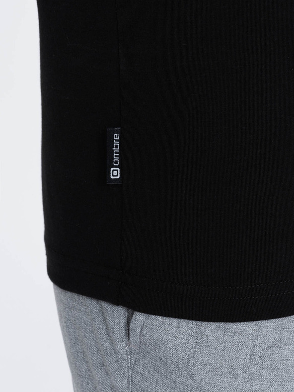 Ombre Clothing Černé pánské tričko s véčkovým výstřihem Ombre Clothing