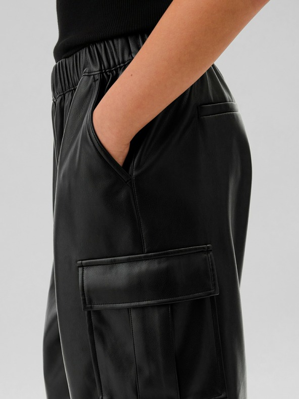 GAP Dětské koženkové cargo kalhoty GAP