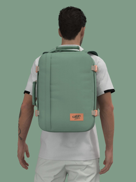 CabinZero Zelený batoh CabinZero Classic 36L Sage forest