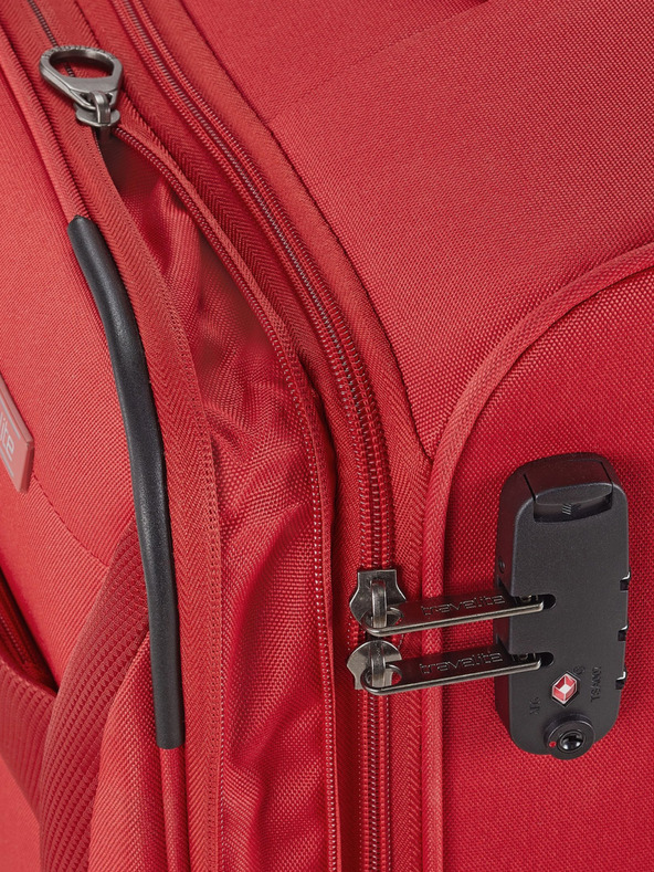 Travelite Červený cestovní kufr Travelite Chios M
