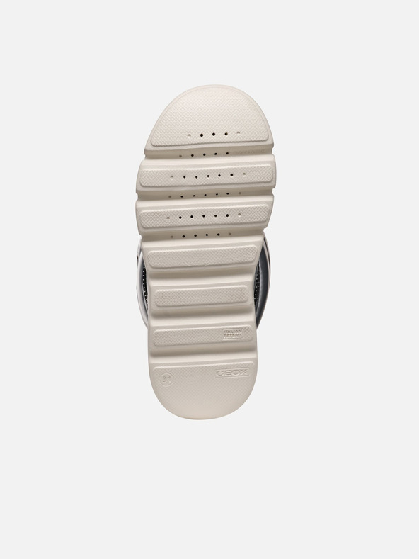 Geox Stříbrná dívčí zimní obuv Geox Willabooa