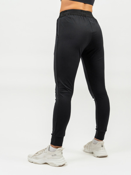 Nebbia Volné legíny s kapsami GYM SPIRIT 466