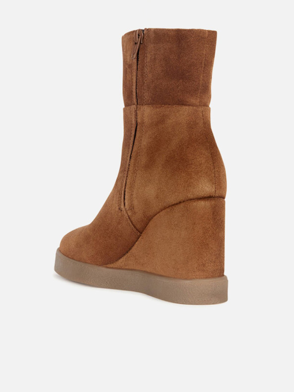Geox Hnědá dámská kotníková obuv Geox Elidea Wedge