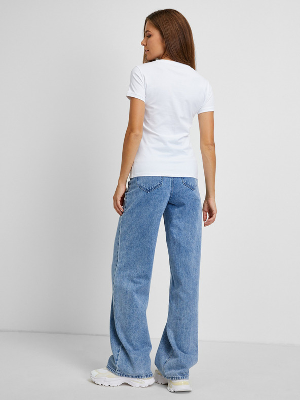 Guess Bílé dámské tričko Guess