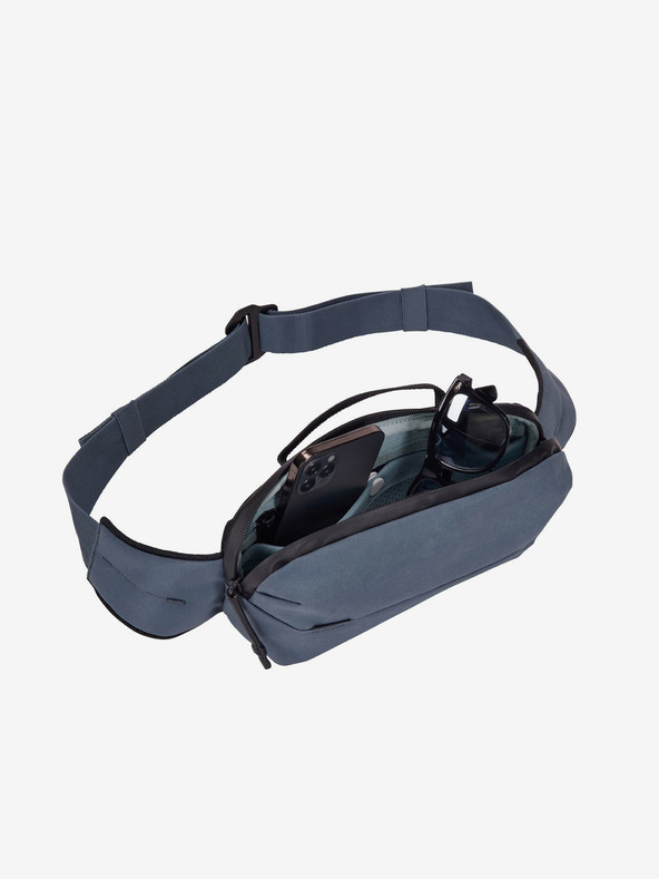 Thule Šedá cestovní ledvinka Thule Aion