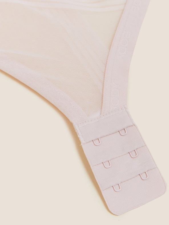 Marks & Spencer Hladká podprsenka bez kostic s plnými košíčky, vel. A–E Marks & Spencer růžová