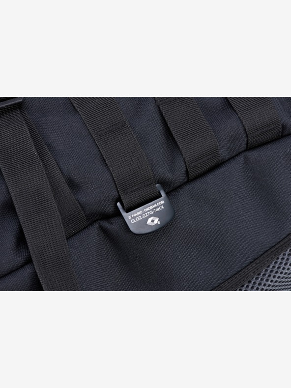 CabinZero Military 44L Absolute Black Batoh