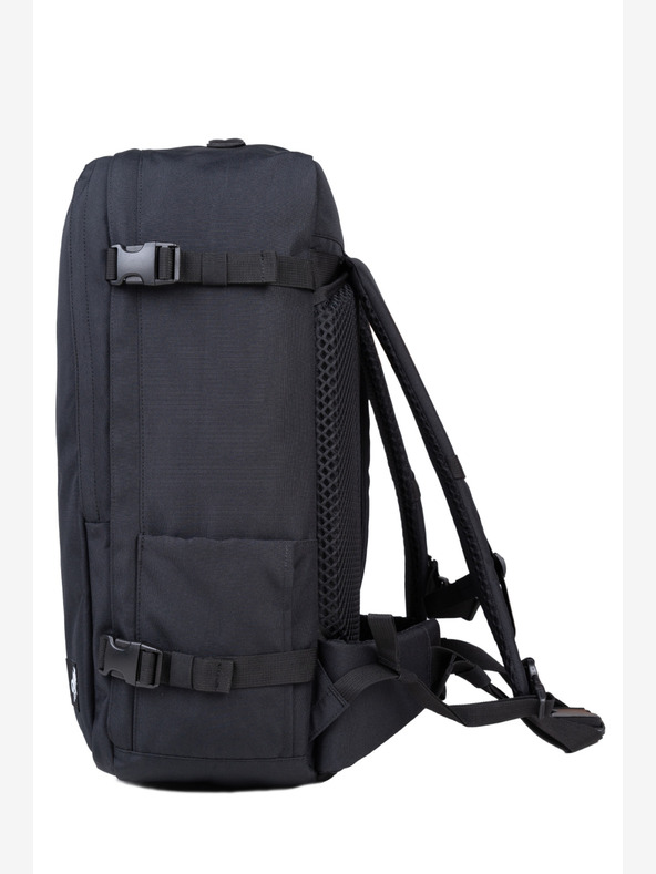 CabinZero Černý unisex batoh CabinZero Classic Pro (42L)