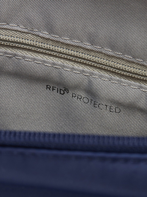 Hedgren Tmavě modrá dámská crossbody taška Hedgren Eye M