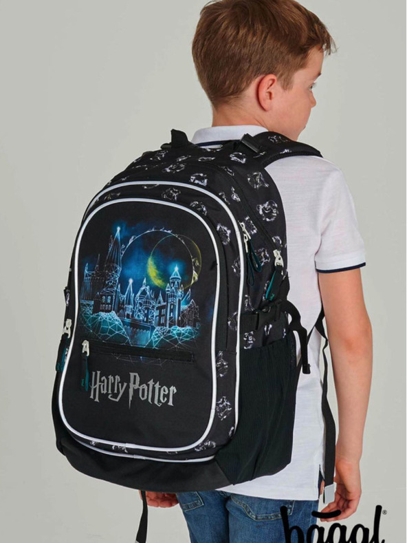 BAAGL  Černý školní batoh Baagl Core Harry Potter Bradavice