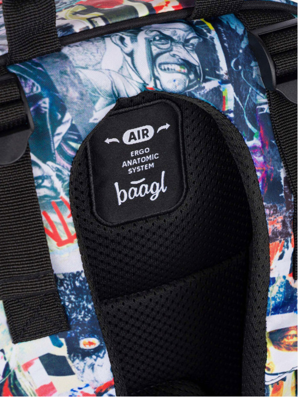 BAAGL  Černý školní batoh Baagl Skate Batman Komiks