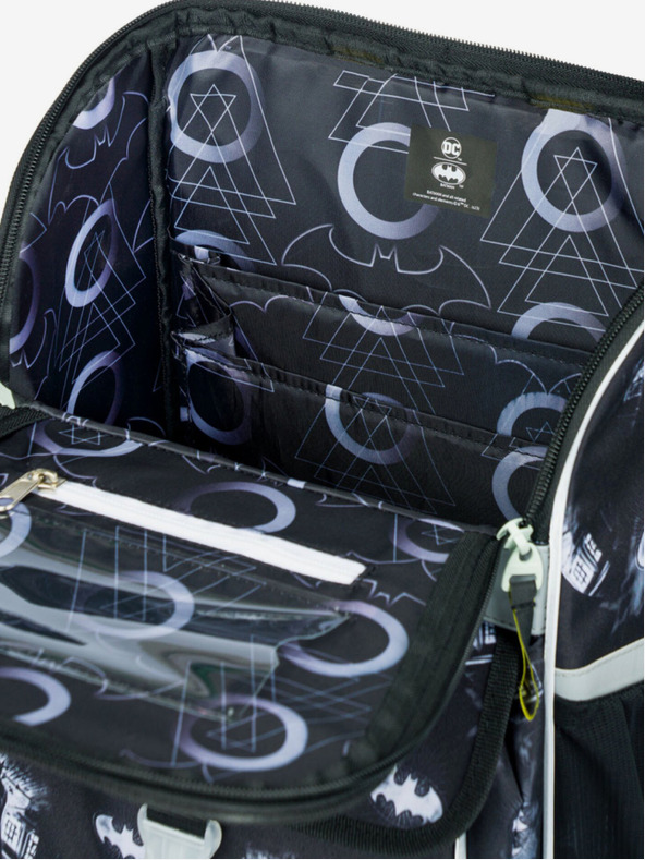 BAAGL  Černá školní aktovka Zippy Baagl Batman Darky City