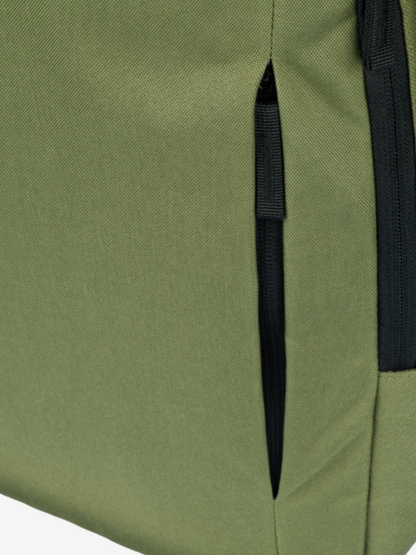 BAAGL  Zelený batoh Baagl eARTh