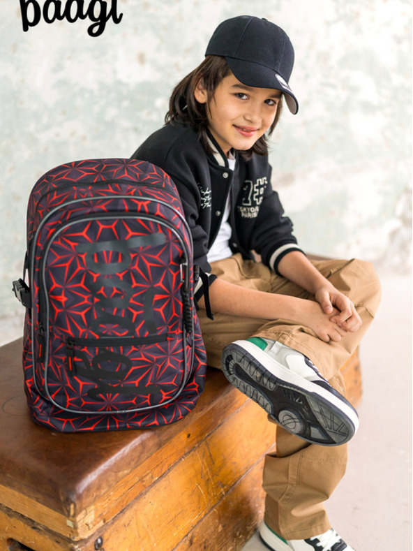 BAAGL  Černý školní batoh Baagl Core Red Polygon