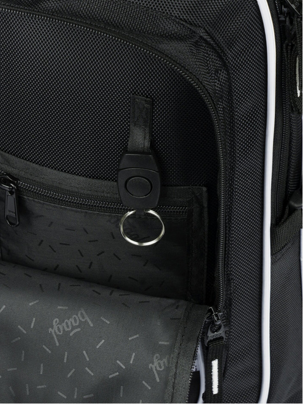 BAAGL  Černý školní batoh Baagl Cubic Goal