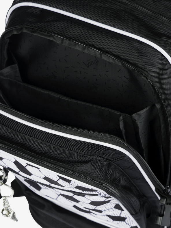 BAAGL  Černý školní batoh Baagl Cubic Goal