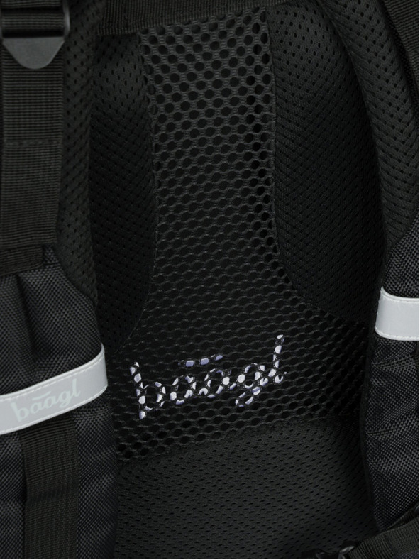 BAAGL  Černý školní batoh Baagl Cubic Goal