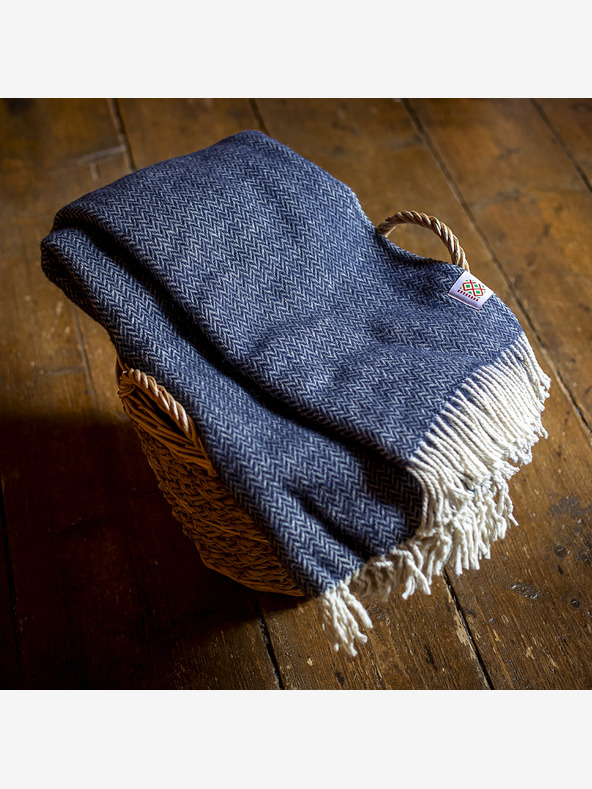 Balkanova Vlněná deka Elma VII - půlnoční modř