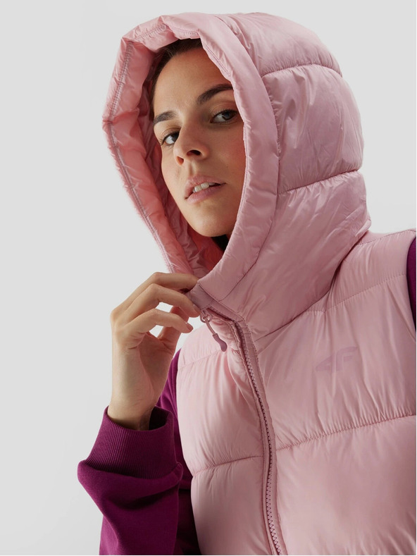 4F Dámská péřová vesta s výplní ze syntetického peří 4F