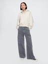 GAP Crop mikina s logem Gap