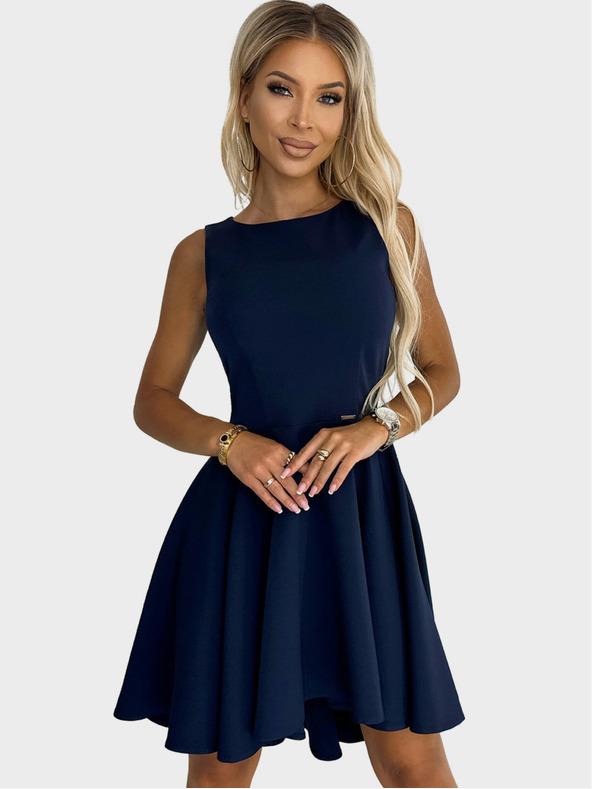 numoco Elegantní šaty s delším zadním dílem - tmavé modré Numoco