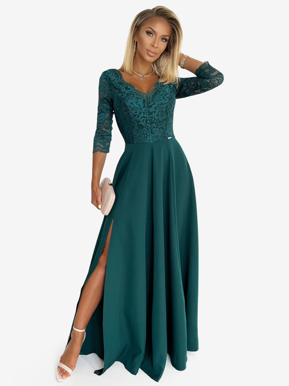 numoco Elegantní krajkové dlouhé šaty s výstřihem - zelené Numoco AMBER