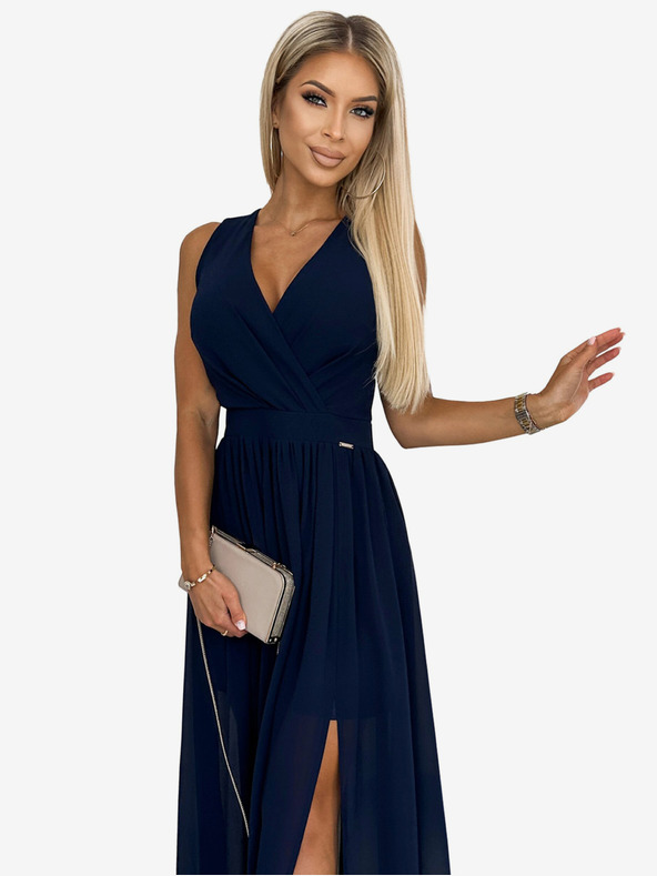 numoco Dlouhé šaty s výstřihem a zavazováním - tmavě modré Numoco JUSTINE