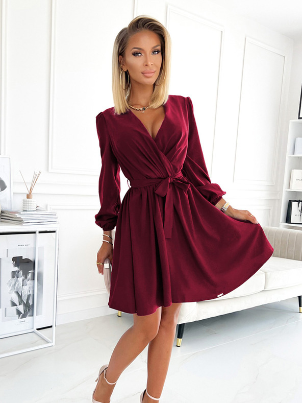 numoco Dámské šaty s výstřihem - Vínová barva Numoco BINDY