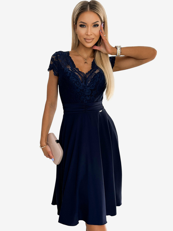 numoco Šifonové šaty s krajkovým výstřihem - Tmavě modrá Numoco LINDA