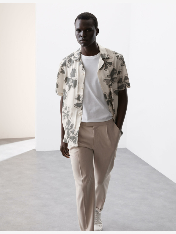 Marks & Spencer Květovaná košile s kubánským límečkem Marks & Spencer smetanová