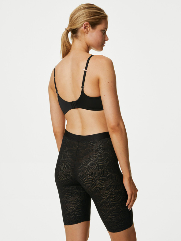 Marks & Spencer Mírně zpevňující cyklistické šortky s technologií Flexifit™ Marks & Spencer černá