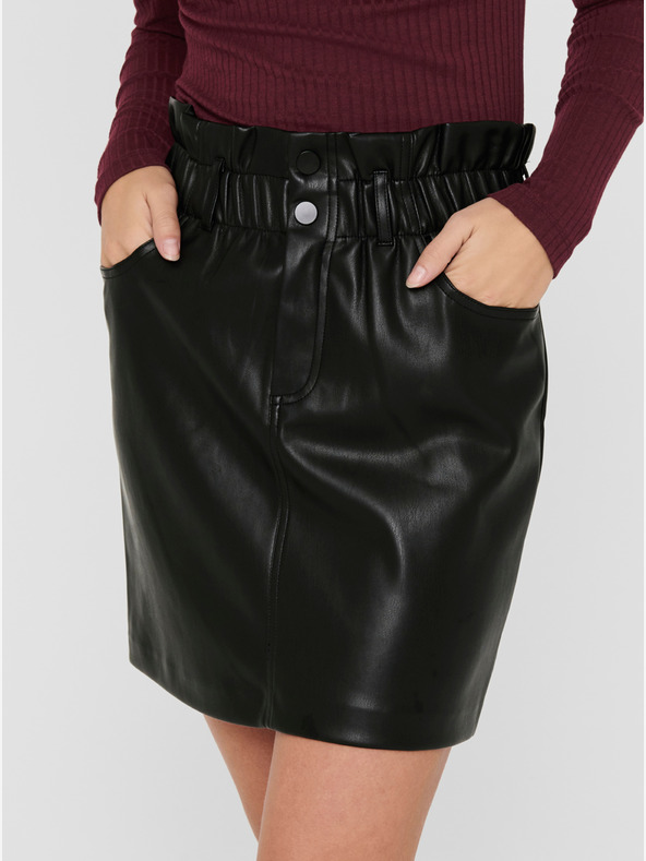 ONLY Černá dámská koženková mini sukně ONLY Maiya